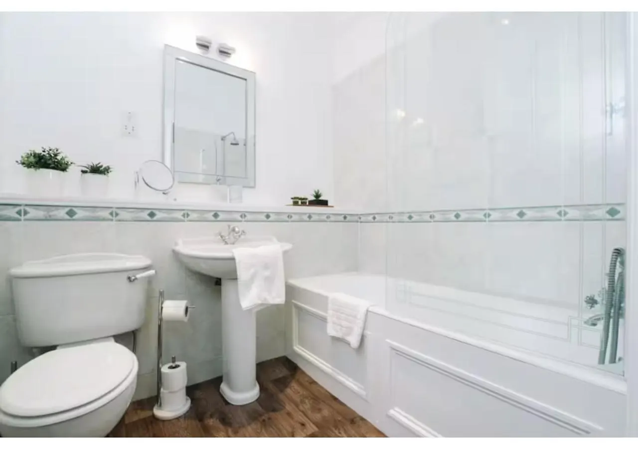 شقة Joivy Palmerston Place Residence - Luxury City Centre Apt With Private Parking إدنبرة المملكة المتحدة